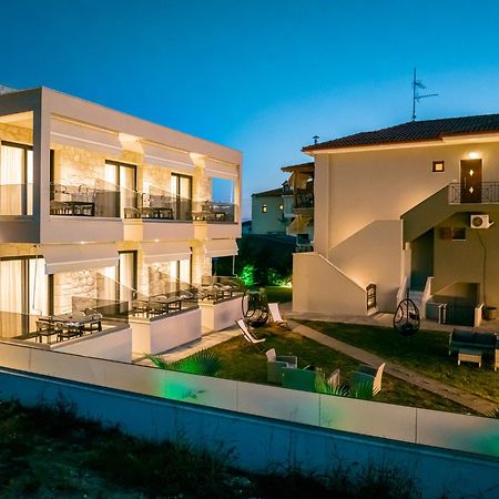 Antony'S Luxury Apartments Nikiti  Bagian luar foto