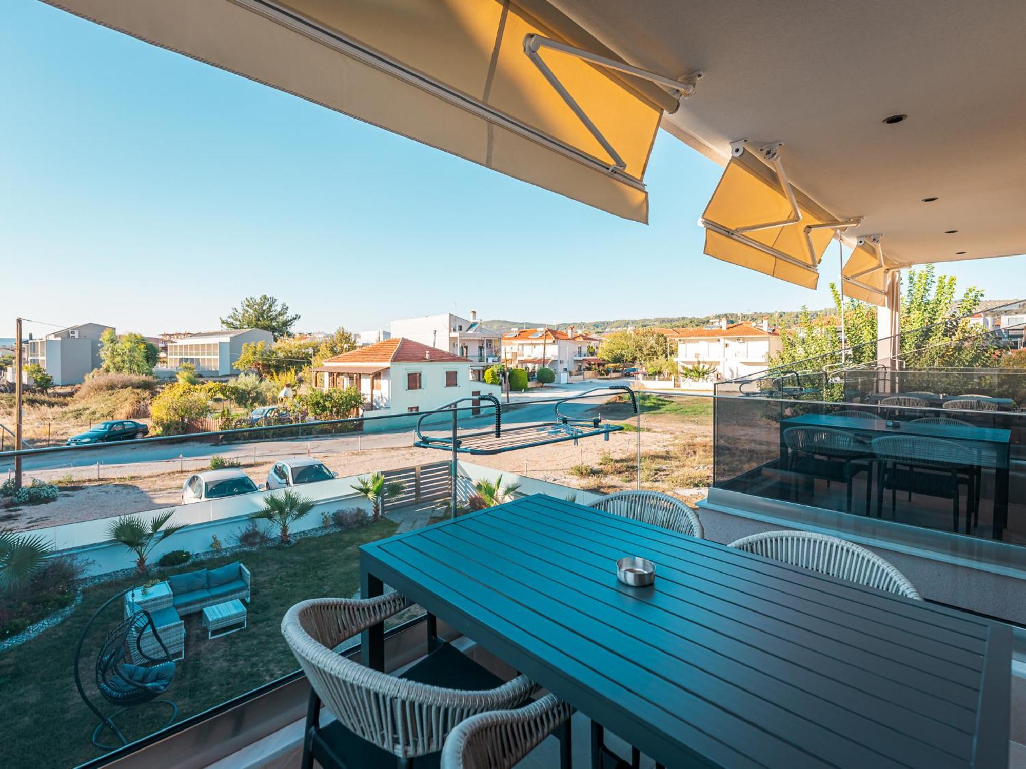 Antony'S Luxury Apartments Nikiti  Bagian luar foto