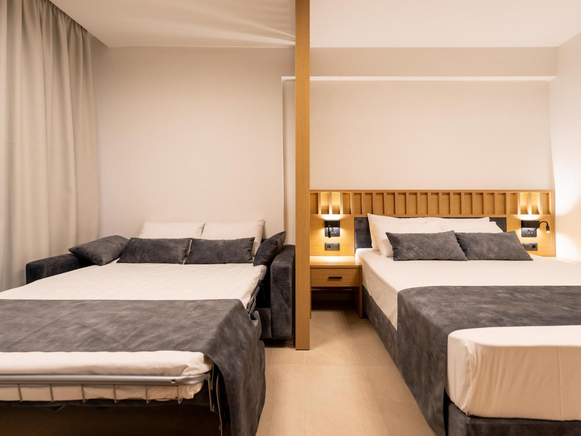 Antony'S Luxury Apartments Nikiti  Bagian luar foto