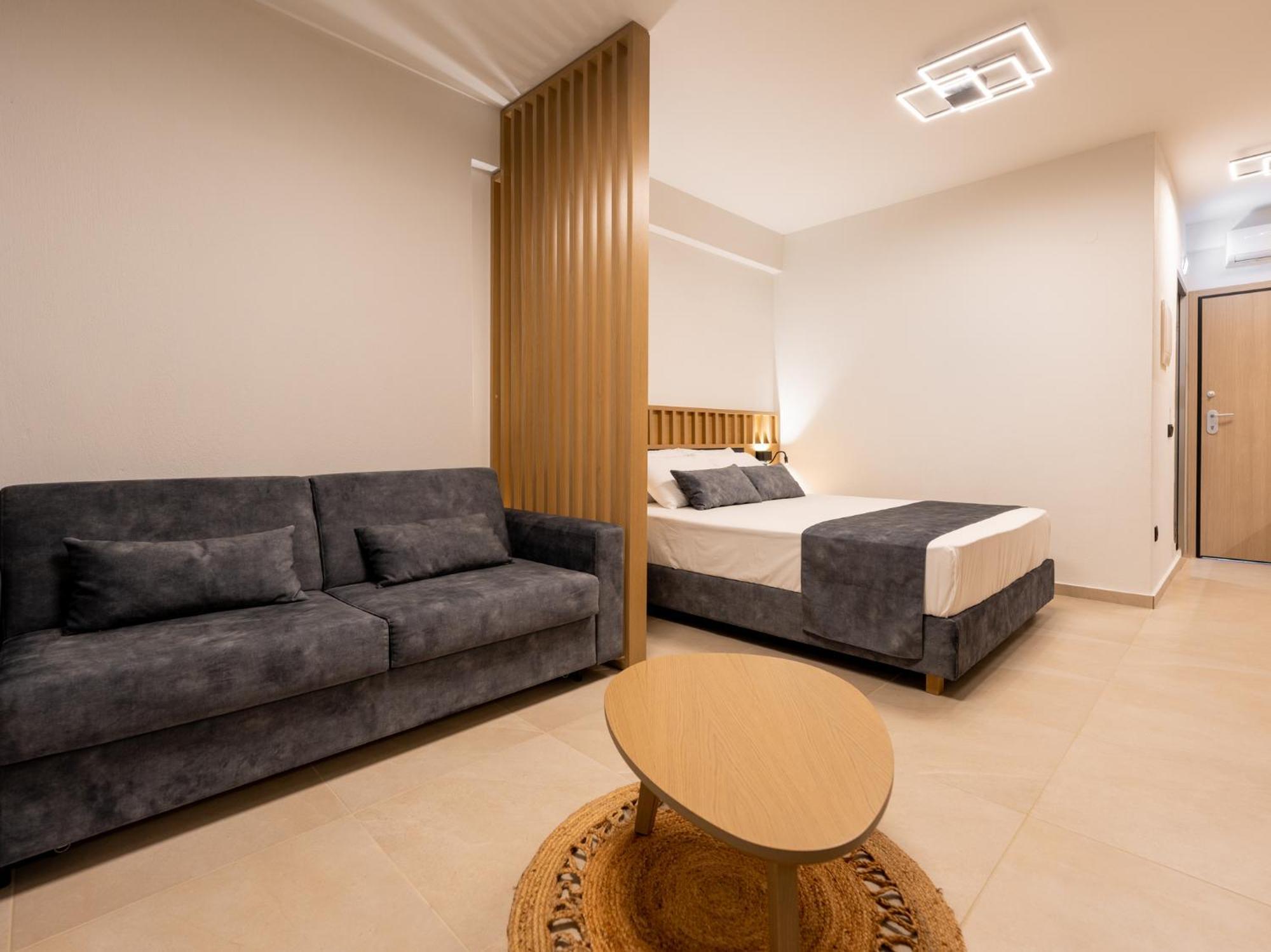 Antony'S Luxury Apartments Nikiti  Bagian luar foto